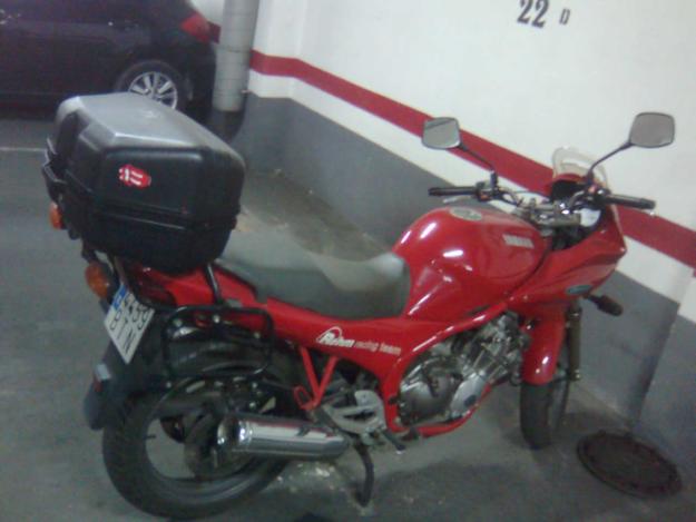 CAMBIO O VENDO MOTO YAMAHA DIVERSION 600cc POR COCHE PEQUEÑO