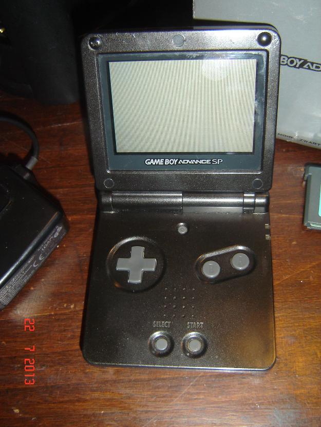 GameBoy Sp negra.