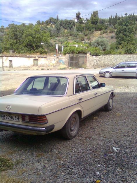 MERCEDES BENZ   240 D año 1982