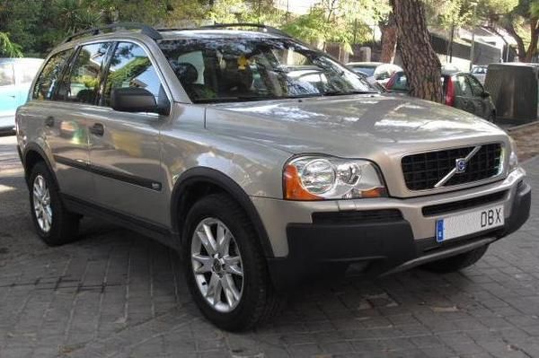 Volvo XC 90 SUMUM 5 PLAZAS 2.4 D5,02/2005,Kms:56.000,Manual,Gris,Diésel,Precio: 7.000