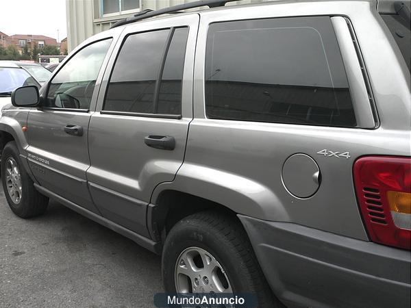 Se vende Jeep Grand Cherokke