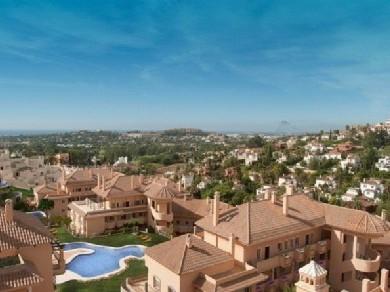 Apartamento con 2 dormitorios se vende en Marbella, Costa del Sol