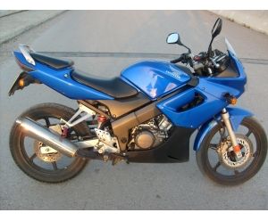 HONDA CBR 125 R