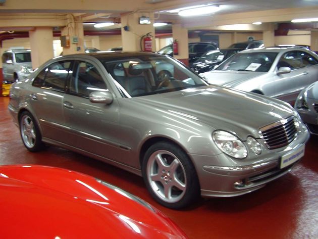 MERCEDES BENZ CLASE E BERLINA 400 CDI 260 cv