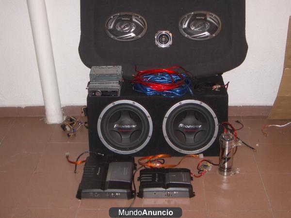 VENDO EQUIPO DE MUSICA PIOONER PARA COCHE