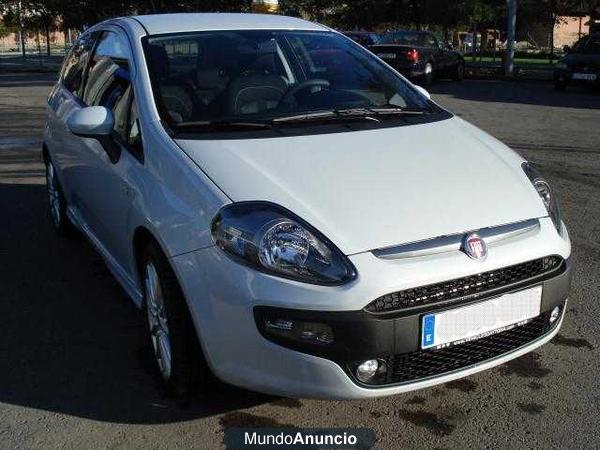 Fiat Punto EVO 1.4 Dynamic NPow. RE-ESTR