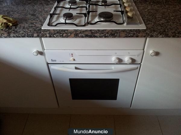 Vendo horno, campana, fregadero, puertas, ventanas y rejas