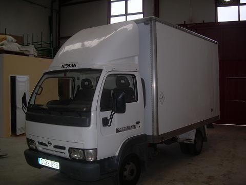 FURGON - CAMION NISSAN CABSTAR 3.5 kg