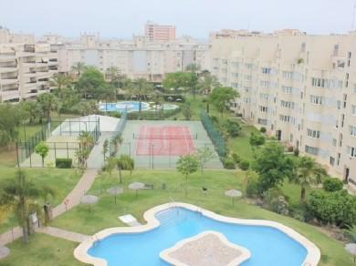 Apartamento con 3 dormitorios se vende en Torremolinos, Costa del Sol