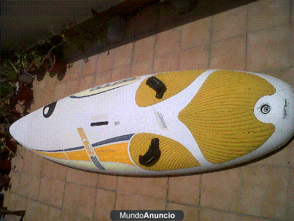 Vendo tabla windsurf Bic Techno 232 125L