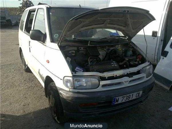 Nissan Vanette Combi 8 2.0D.SOLO PIEZAS