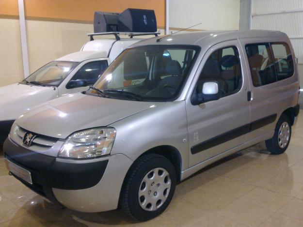 PEUGEOT PARTNER 1.6HDI 90CV / FURGONETA-BARATA-POCOS KM EN MURCIA