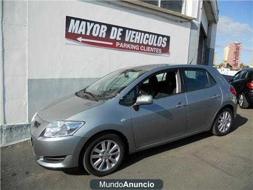 Toyota Auris 1.4 VVTi Auris