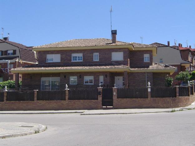 Chalet en Villanueva de Perales