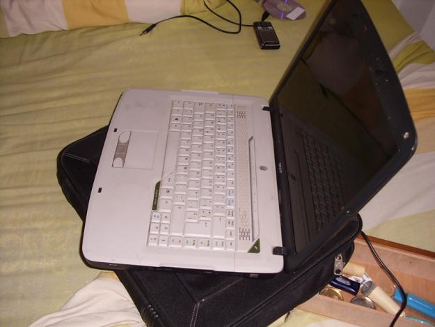 Acer Aspire 5715 Z