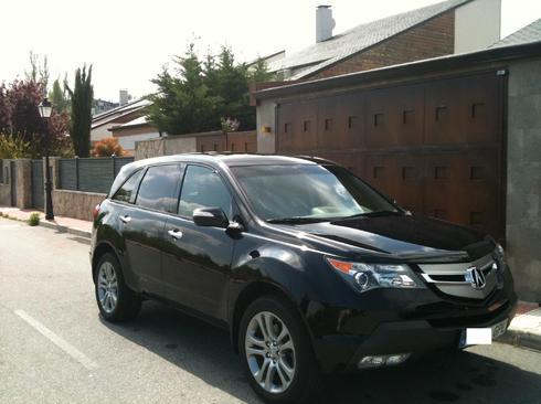 Acura MDX solo 28900.  TMCARS.ES