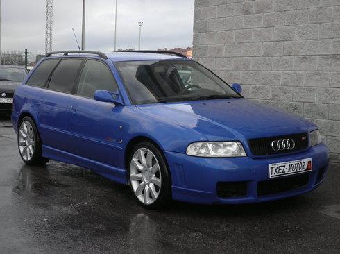 Audi A4 Avant TDI RS4 110cv