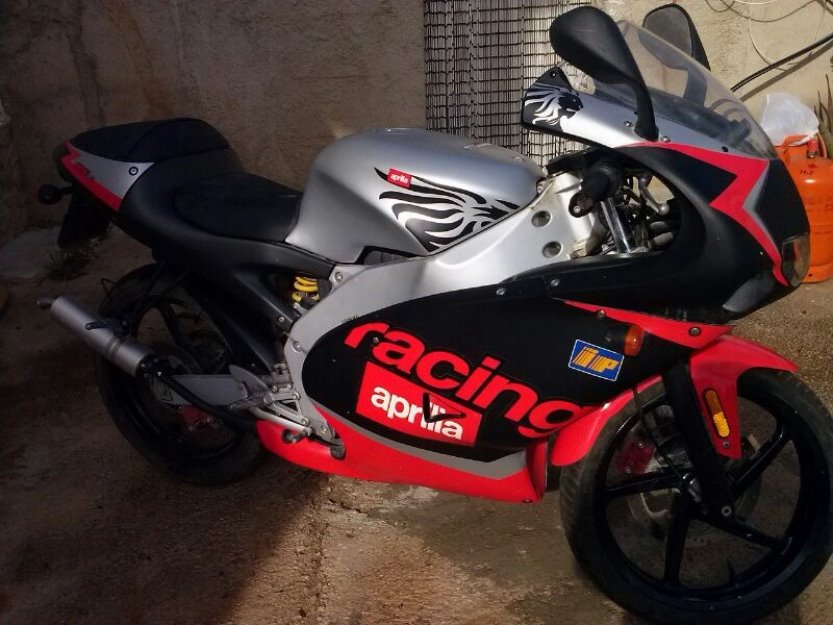 vendo moto aprilia rs50 seminueva