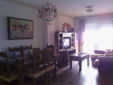 Apartamento con 3 dormitorios se vende en Estepona, Costa del Sol