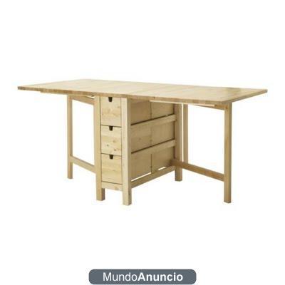 Mesa norden Ikea en perfectas condiciones