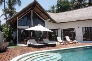 Promocion : villa : 2/8 personas - piscina - vistas a mar - singaraja  bali  islas de la sonda  indonesia