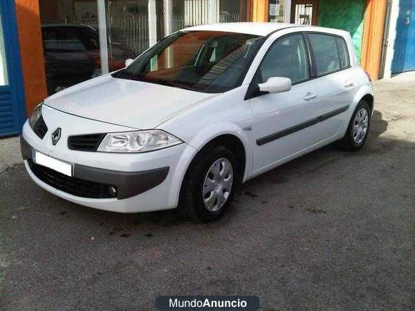 Renault Megane 1.5dCi Busin. 105 eco2