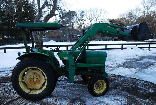 John Deere 950 tractor