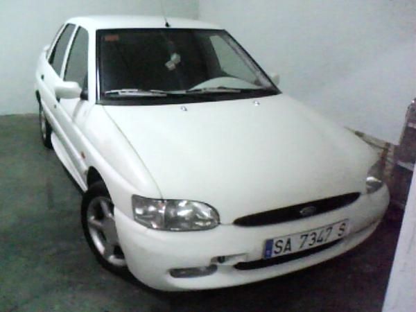 vendo Ford escort  XRI 1.8 i 16v 1796cc 115cv