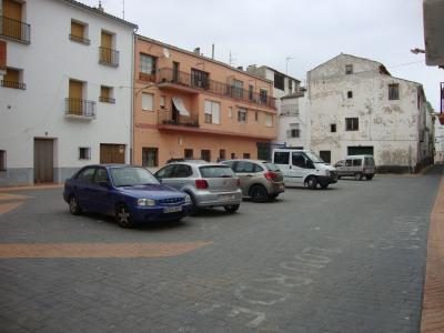 in Teresa De Cofrentes,  Valencia And Costa del Azahar   - 49000  EUR