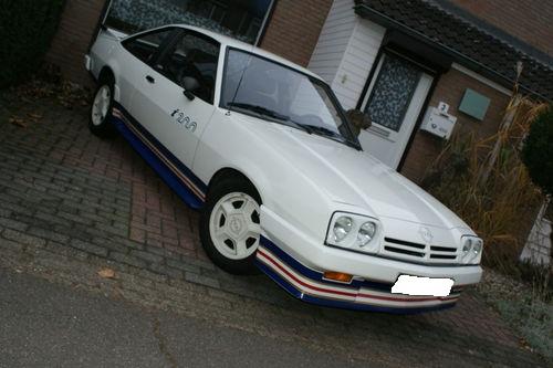 Opel Manta i200