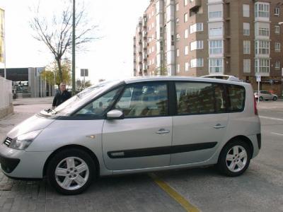 Renault Espace 2.2 dCi Privilege