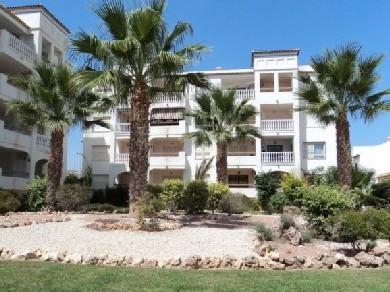 Apartamento con 2 dormitorios se vende en Villamartin, Costa Blanca