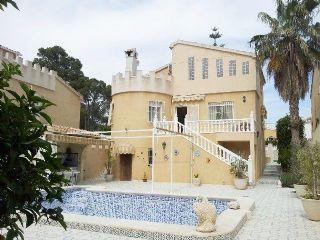 Chalet en venta en Pinar de Campoverde, Alicante (Costa Blanca)