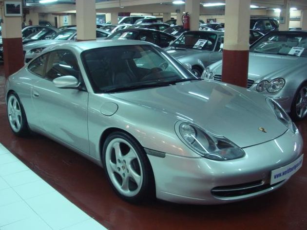 PORSCHE 911 ( 996 ) COUPE CARRERA 300 cv