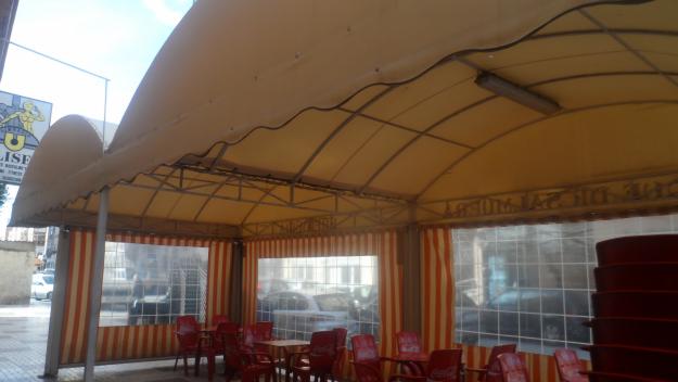 Carpa de 65 m.y otros electrodomesticos de bar o restaurante