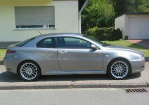 VENDO ALFA ROMEO GT DISTINTIVE DIESEL