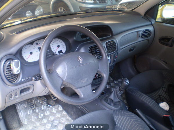 vendo megane coupe impecable