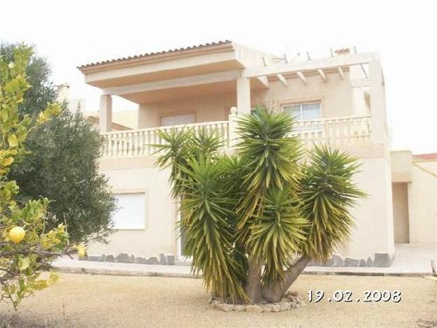 Chalet en venta en Nucia (la), Alicante (Costa Blanca)