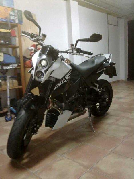 Maravillosa  ktm duke 690 2010 en perfecto estado!!