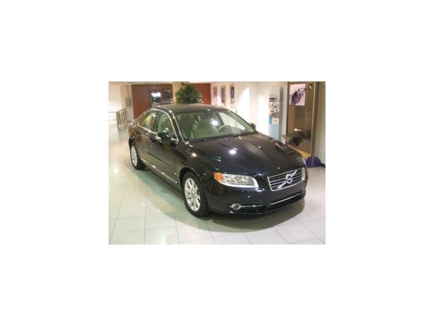 VOLVO S80 D3 MOMENTUM