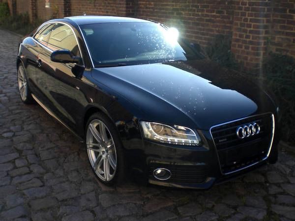 AUDI A5 3.0 TDI DPF quattro, negro, 04/2009, 176kw/239cv, diesel, automatico, 14500km, 12000euro