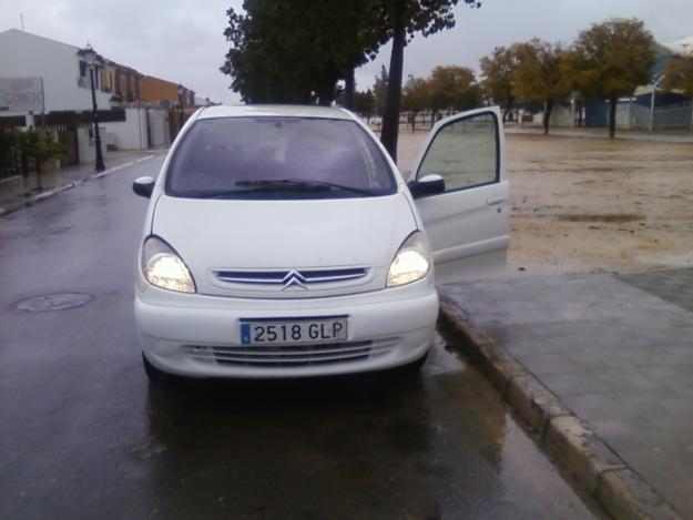 2.700€precio  picasso 2004 hdi 2.0 diesel