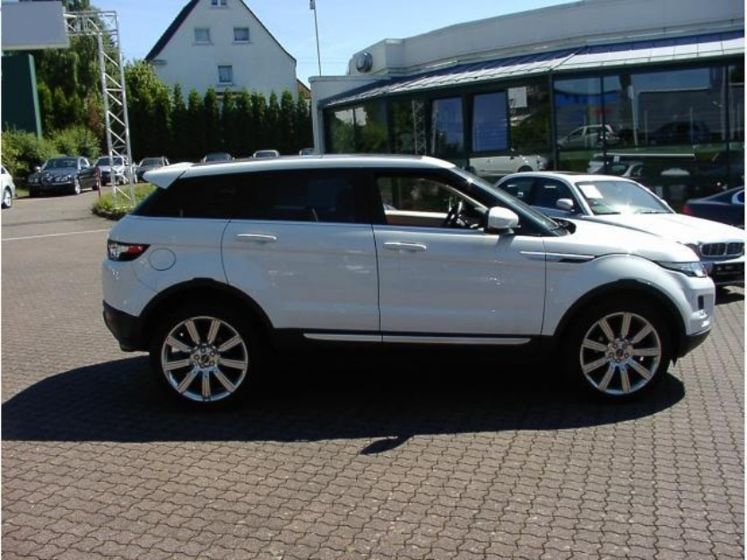 2011 Land Rover Range Rover Evoque 2.2 SD4 PRESTIGE