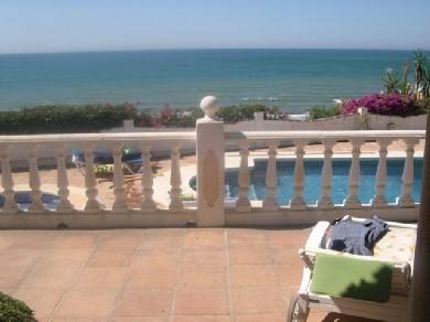 Chalet con 5 dormitorios se vende en Mijas Costa, Costa del Sol