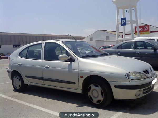 bonito coche