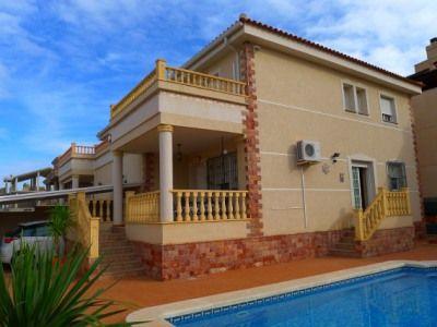 Chalet en venta en Benijófar, Alicante (Costa Blanca)