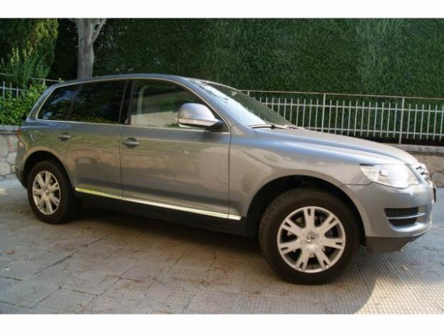 Volkswagen Touareg 3.0TDI 240 Tip. motion