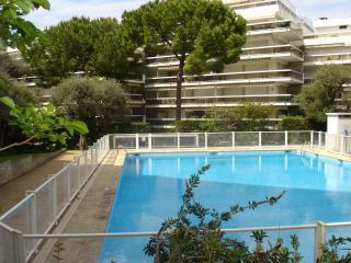 Apartamento en residencia : 4/4 personas - piscina - antibes  alpes maritimos  provenza-alpes-costa azul  francia