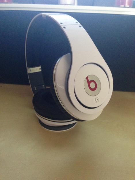 Beats by Dr Dre Studio