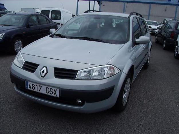 Comprar coche Renault MEGANE GRAND TOUR 1.5 DCI 100CV '04 en Lleida